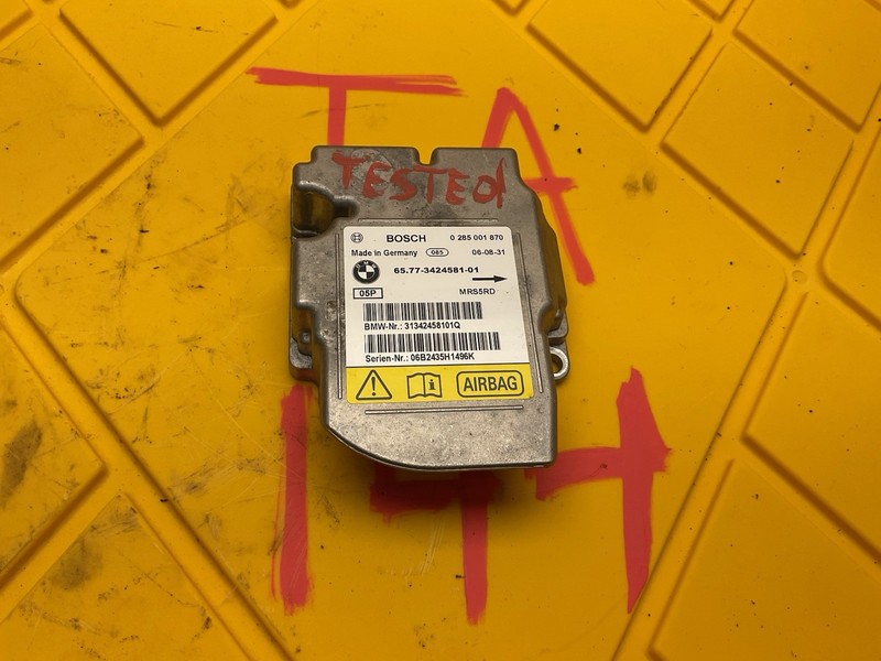 BMW E83 X3 series CENTER CONTROL MODULE ECU MRS5RD BOSCH 3424581