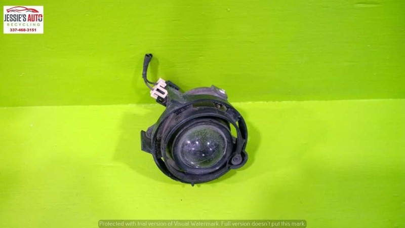 12 13 14 BUICK VERANO 2.4L AT 4 DR SEDAN FOG LIGHT OEM 2265-44