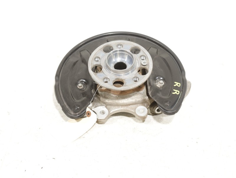15-20 Mercedes C300 W205 RWD Rear RIGHT Spindle Knuckle Wheel Bearing Hub OEM