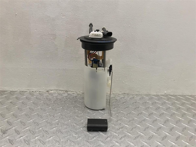 02 03 CHEVROLET AVALANCHE 1500 FUEL GAS PUMP OEM 19180099