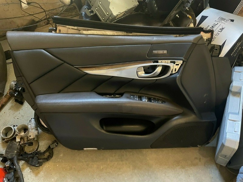 11 12 INFINITI M37 M35 M56 OEM BLACK LEATHER DOOR PANEL W/ POWER WINDOW SWITCH