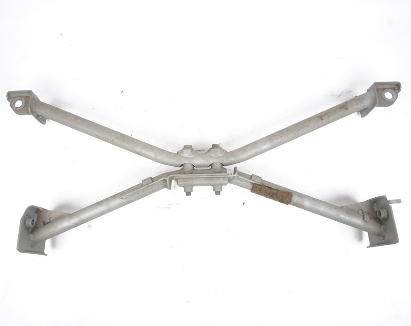 2014-2021 BMW i3 I01 Front Suspension Strut Bar Body Brace 6863511OEM