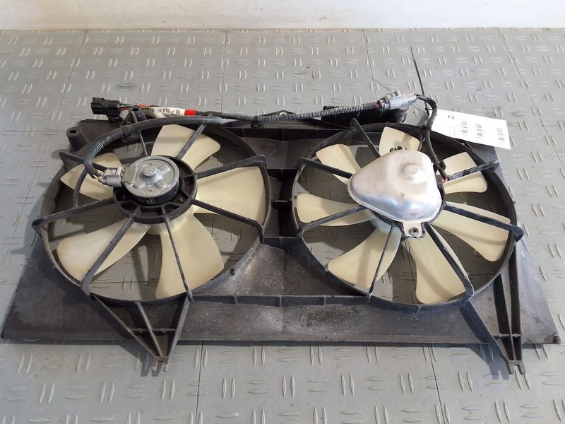 2002-2006 Toyota Camry Radiator Fan Motor Fan Assembly 4 Cylinder