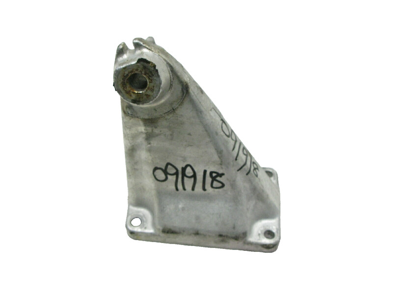 03-10 Mercedes W209 C55 E55 CLK55 Engine Motor Mount Bracket Passenger 091918