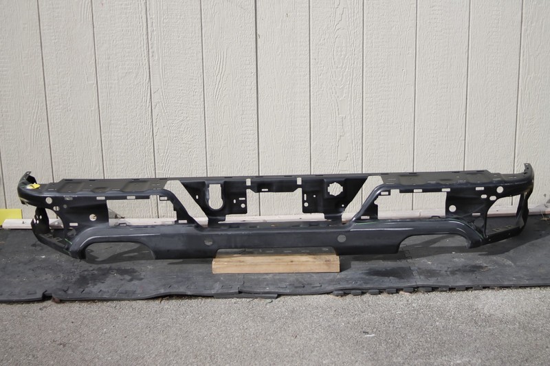 2019-2024 Gmc Sierra 1500 Rear Bumper With Sensor Holes Oem