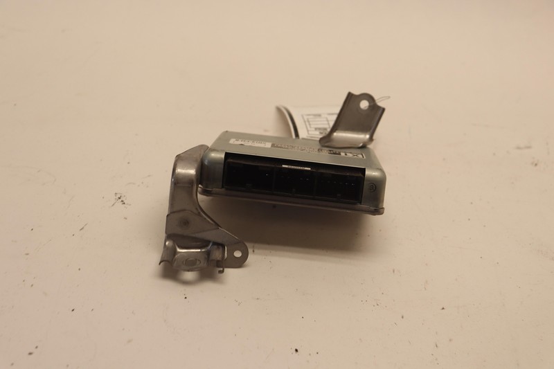2016-2019 LEXUS RC350 SUSPENSION ABSORBER COMPUTER CONTROL MODULE UNIT OEM