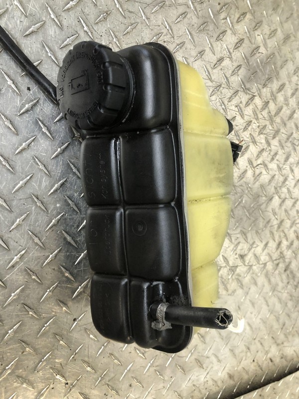 1998-2000 Mercedes Benz W202 C280 Coolant Recovery Bottle Assembly Tested Oem