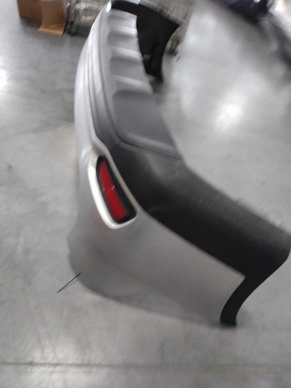 2020 KIA SORENTO Rear Bumper Assembly SILVER OEM Used 86611C6500