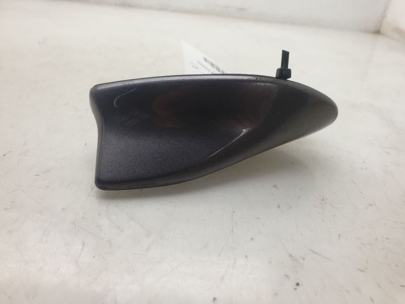 19 TOYOTA CAMRY ANTENNA ROOF MOUNTED SHARK FIN GRY-1H1