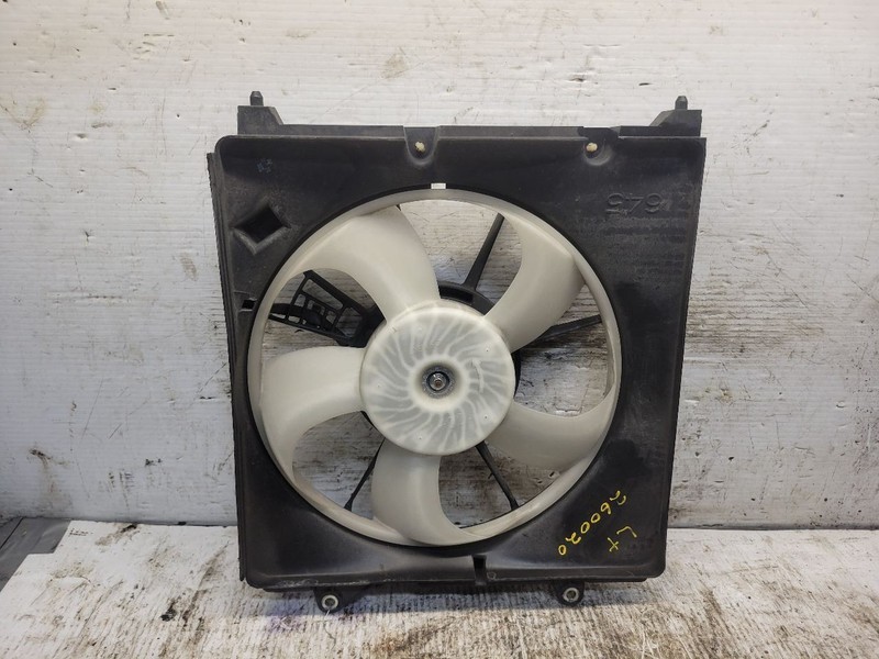 Radiator Fan Motor Fan Assembly Driver Left Radiator Fits 15-20 FIT 1758191