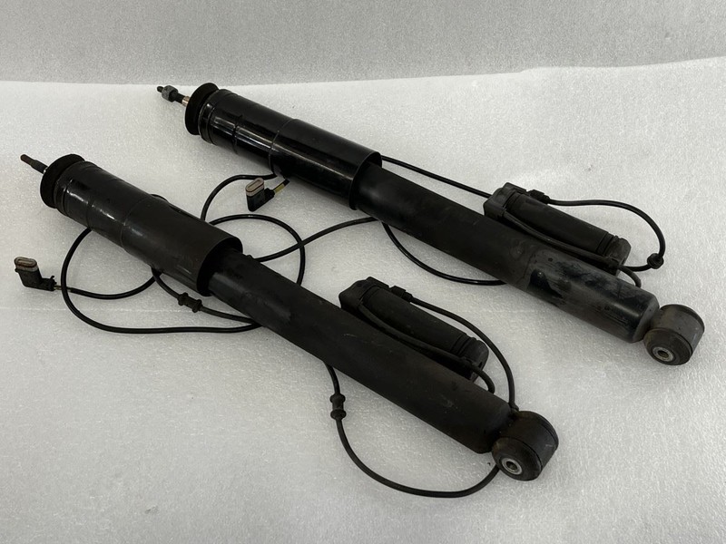 2003 2004 2005 2006 MERCEDES E55 W211 AMG REAR SHOCK ABSORBERS STRUTS PAIR