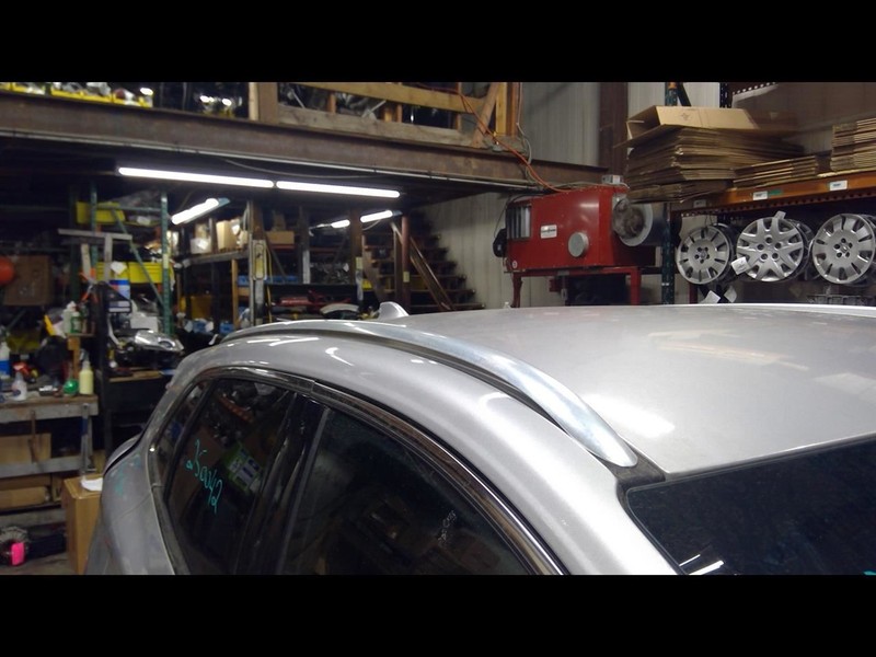 2015-2019 MKC Right Luggage Rack 1529552