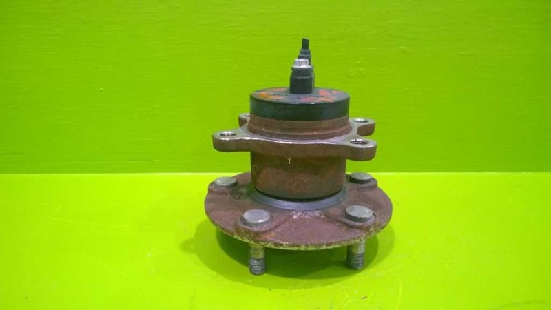 07 08 09 10 11 12 13 SUZUKI SX4 SPORTHATCH 2.0L AT REAR WHEEL HUB OEM 2430-74