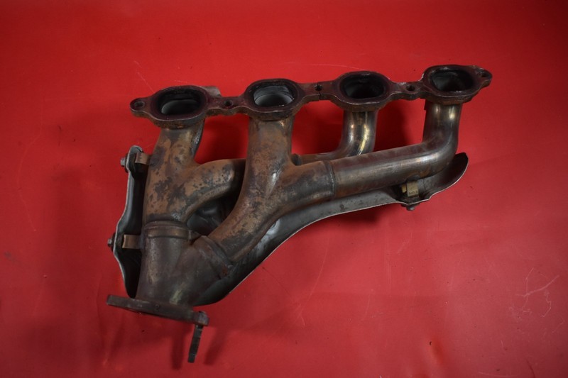 2016-2024 Chevrolet Camaro Exhaust Manifold Right Pass side 12626728
