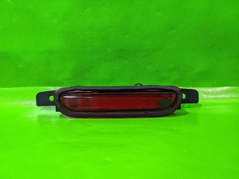 11 12 13 CHRYSLER 300 THIRD 3RD BRAKE STOP LIGHT LAMP OEM 4433-37