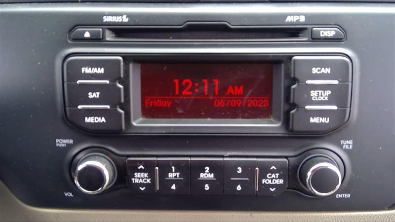 2012-2015 Kia Rio NON-NAV NON-BLUETOOTH 96170-1W900CA Radio Stereo CD Disc Oem