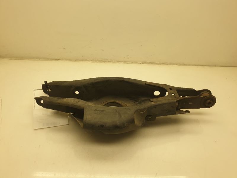10-12 LEXUS HS250H FWD PASSENGER REAR LOWER CONTROL ARM ASSEMBLY