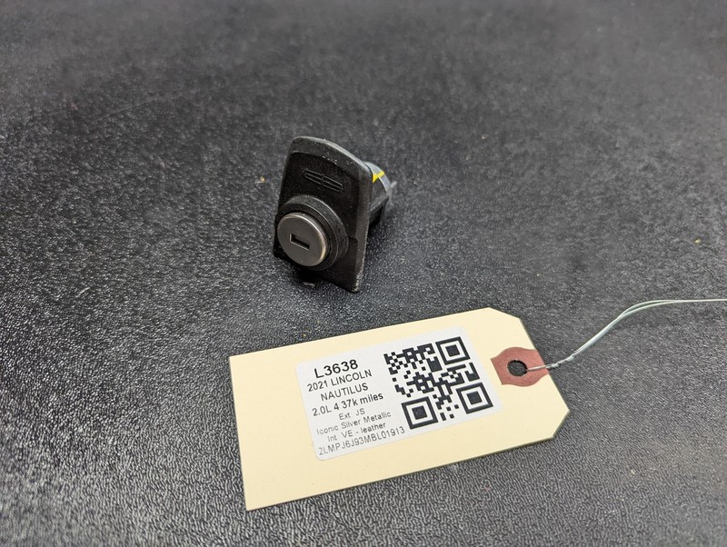 Front Left Door Lock Cylinder 2021 Lincoln Nautilus EJ7A-7821991 2019 2020 2022