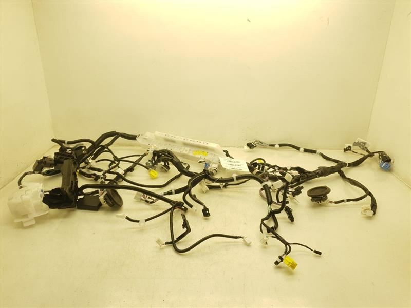 18 19 20 TOYOTA CAMRY LE V4 DASH WIRE HARNESS82145-06V31