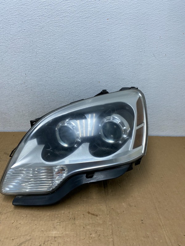 2007 to 2012 Gmc Acadia Halogen Headlight Left Driver LH Side Oem AD1206 DW