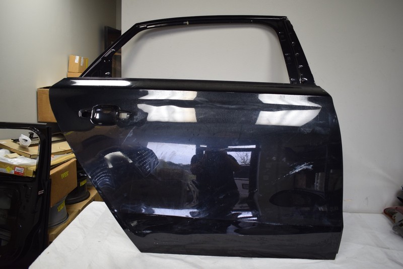 AUDI A8 QUATTRO REAR RIGHT PASSENGER SIDE DOOR SHEEL 4H4833312