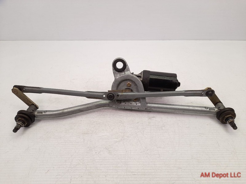 2000 BMW 330ci 325ci 325i 330i E46 Windshield Wiper Arm Motor Linkage 7071693