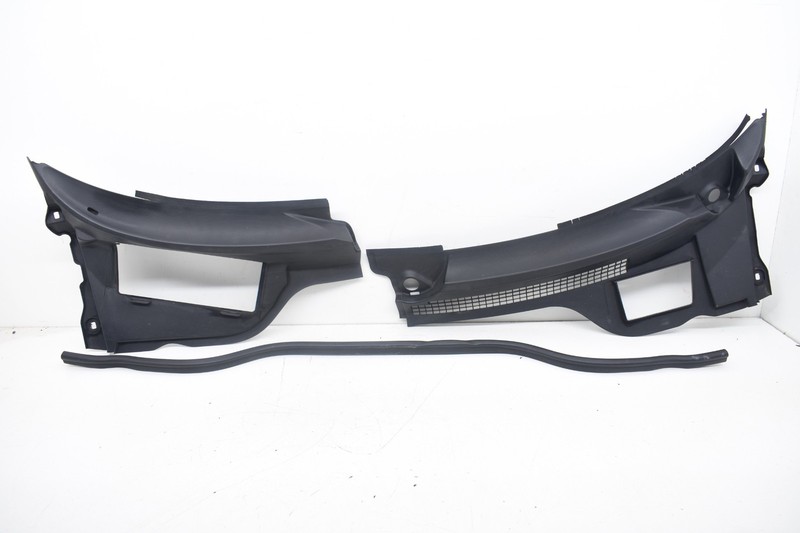 2009 Mini Cooper S R56 Front Windshield Wiper Cowl Trim Panel Seal Set OEM KW83