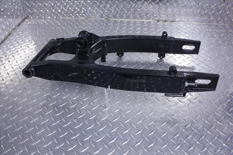 08 HYOSUNG GT 650 R COMET SWING ARM OEM GT650