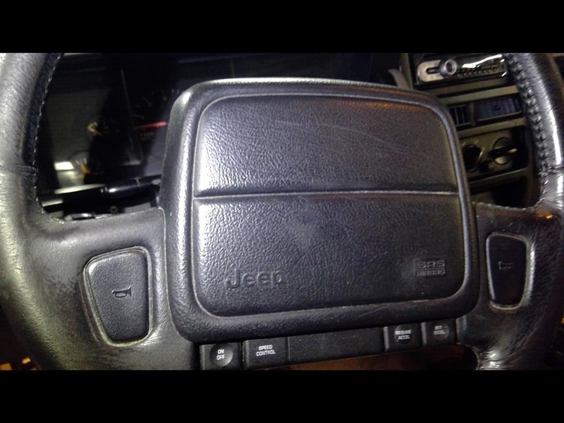 Air Bag Fits 94-95 GRAND CHEROKEE 1561957