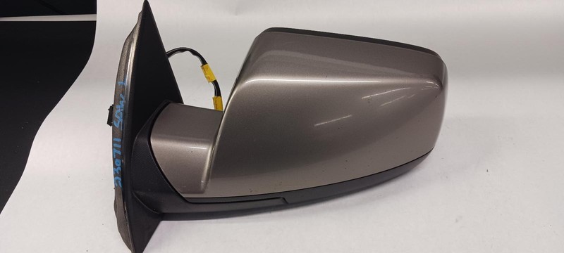 10-'11 CHEVROLET EQUINOX Left driver Door Mirror Power OEM Grade A!