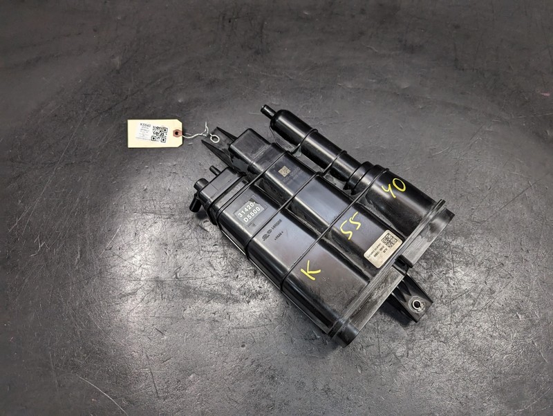 Fuel Vapor Canister 2019 Kia Optima 31420-D5500 2016 2017 2018 2020