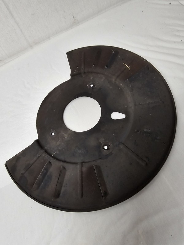 2005 F250 Right Dust Cover Front Shield