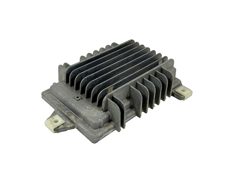 ✅ 08-13 SILVERADO SIERRA AVALANCHE *RADIO BOSE AUDIO AMPLIFIER AMP # 15186663