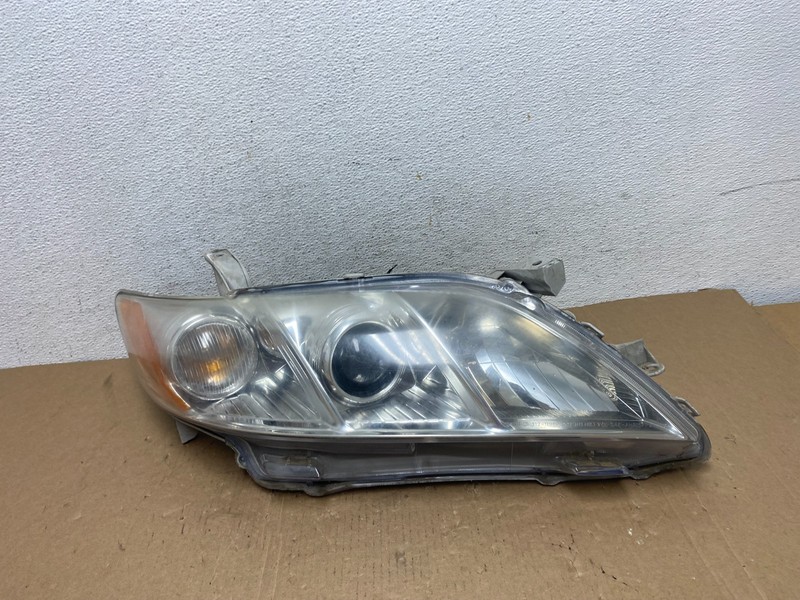 2007 - 2009 Toyota Camry Halogen Right Passenger Headlight DEPO AD7968 DW