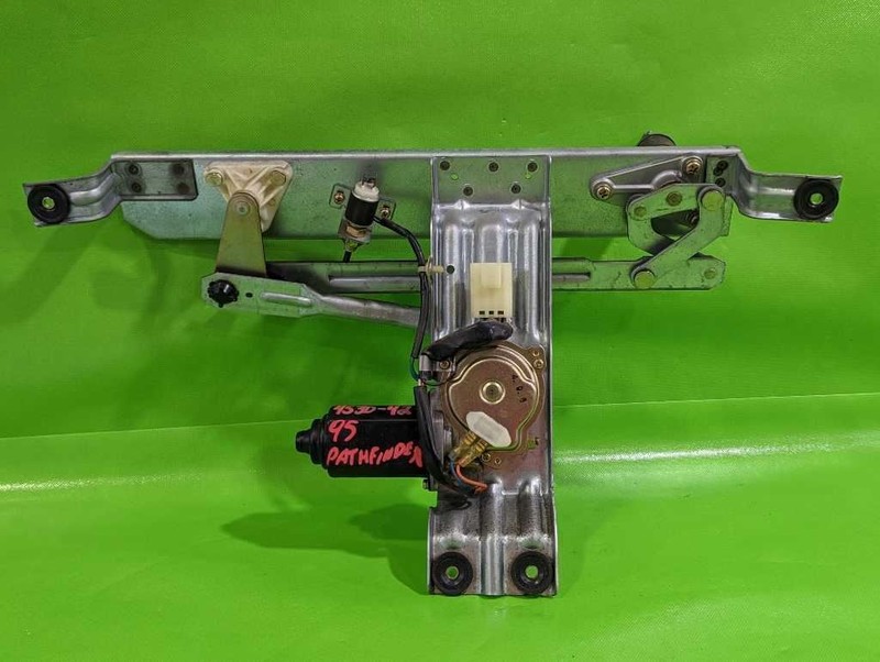 87-95 PATHFINDER REAR WIPER MOTOR W/TRANSMISSION OEM 4530-42