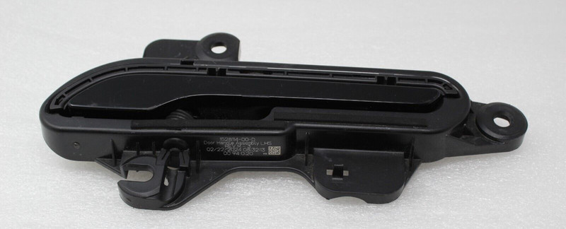 2017-24 TESLA MODEL Y / 3 LEFTSIDE FRONT / REAR DOOR HANDLE BLACK 1528114-00-D