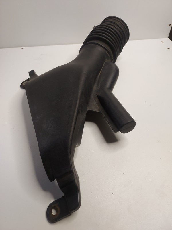 2008-2010 Toyota Highlander Hybrid Air Inlet Cleaner Duct Tube 17751-20060 OEM