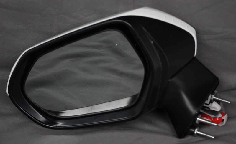 OEM Left Driver Side Exterior Mirror For Toyota Corolla Ice Cap (040, 2UE)