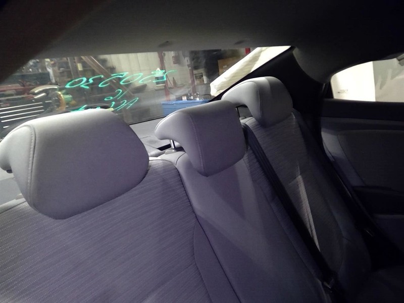 ACCENT 2016 3 Rear Headrests 1717881