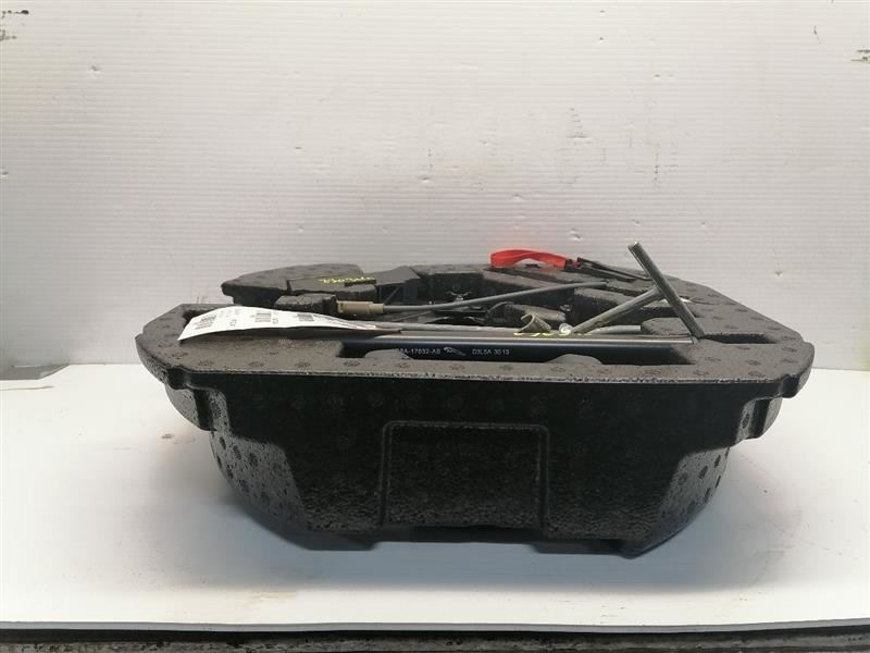 Jack And Tool Kit Set Fits 2014 JAGUAR XF 1173812