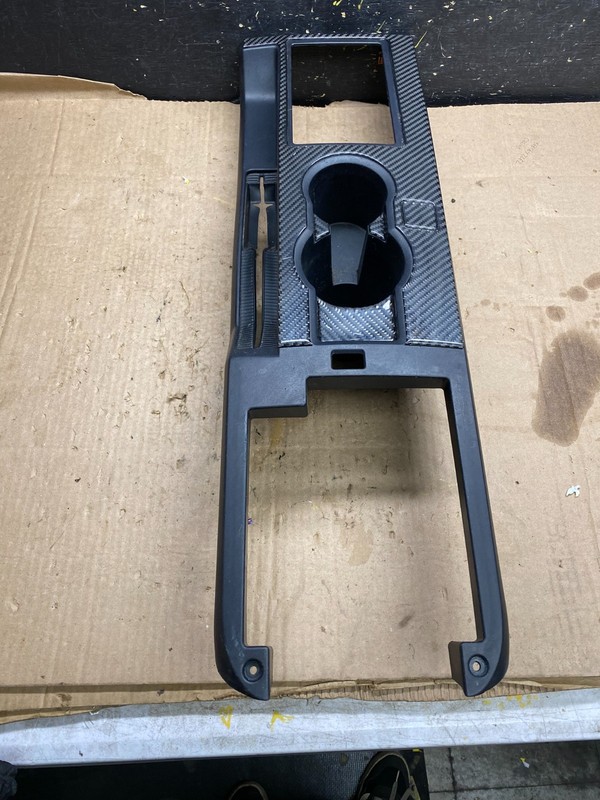2005 to 2009 Ford Mustang Center Console Shifter Trim W/ Cup Holder z1916 DG
