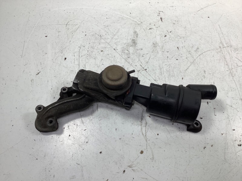 80-83 Honda Civic 1.5l Air Suction Valve & Muffler Assembly 18760-PA5-662 OEM