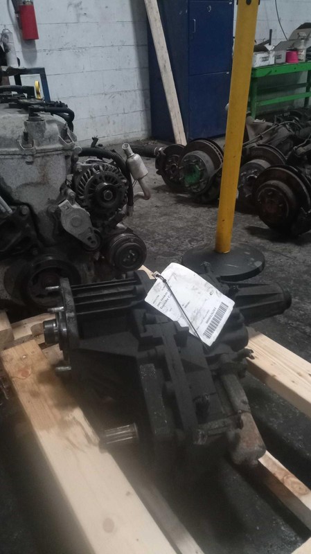 2005 Chevrolet Trailblazer Transfer Case Assembly OEM 4WD 175K Miles