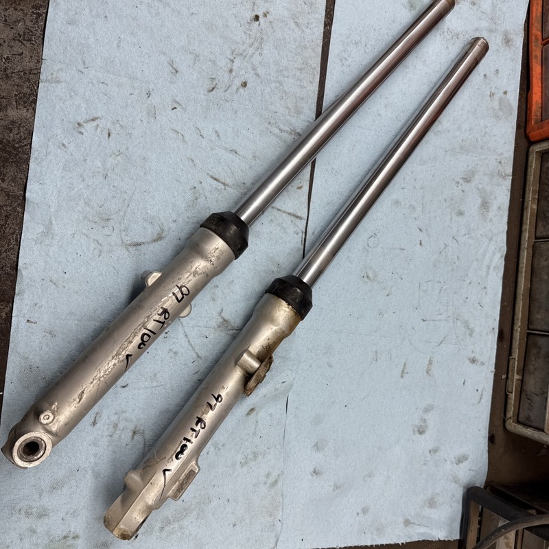 1990 - 2000 Yamaha RT100 Motorcycle front fork Tubes suspension