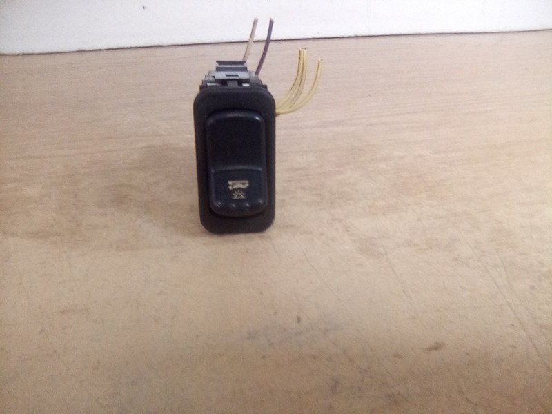Kenworth P27-1157-001 Sleeper Control Switch W/Connector