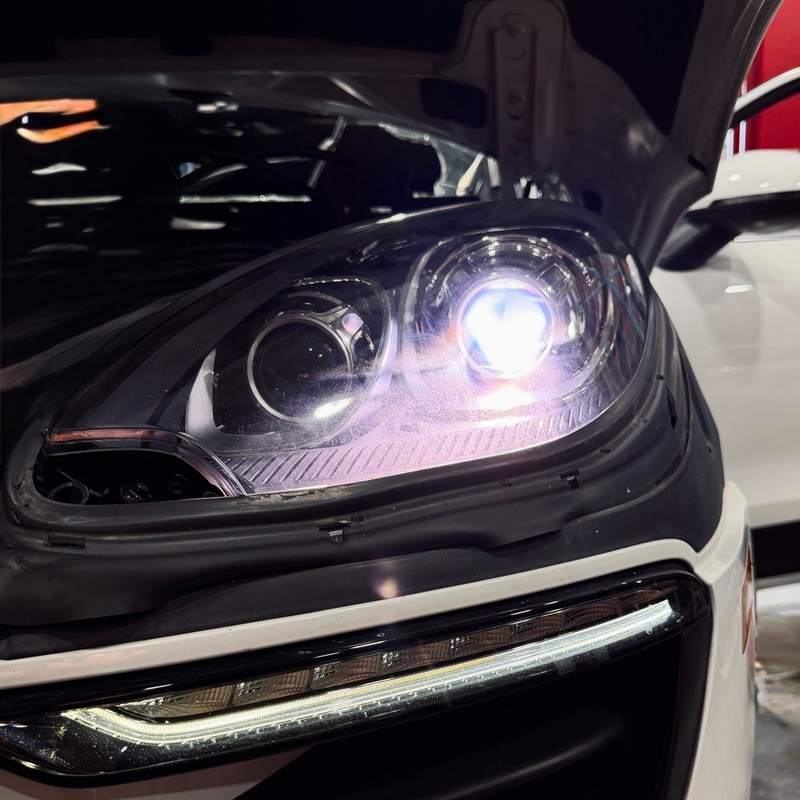 π 2015-2018 PORSCHE MACAN HEADLIGHT LEFT DRIVER BIXENON HID 95B941031BE OEM
