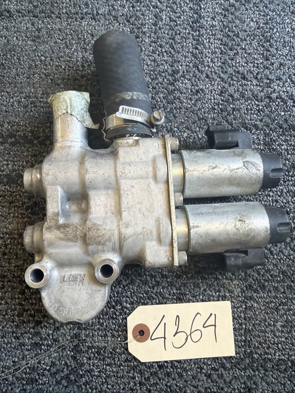 INTERNATIONAL COOLANT CONTROL VALVE 3018072C92 M2-4633
