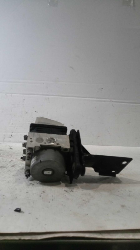2017 Volkswagen Golf GTI ABS Pump & Motor Assembly OEM 134k Miles Black