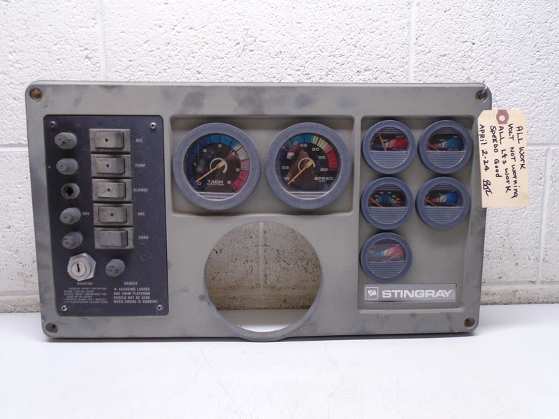 CD1 Sting Ray Gauge Cluster Panel RPM MPH Water Oil Volt Fuel Trim