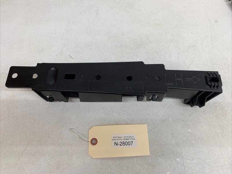 ⚡️2020-2022 TESLA TRUNK BOOT BRACKET HOLDER LEFT OEM 1552218-00-B 28007 B44